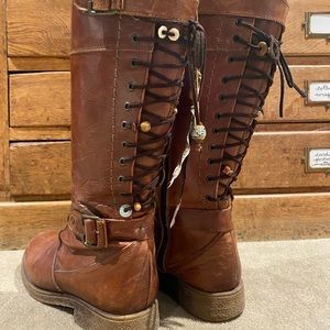 Leather lace-back boots